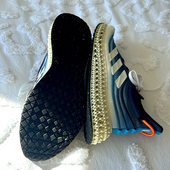 Adidas Parley X 4DFWD Shadow Navy White Running Shoes Men's Size 10. - Picture 6 of 11